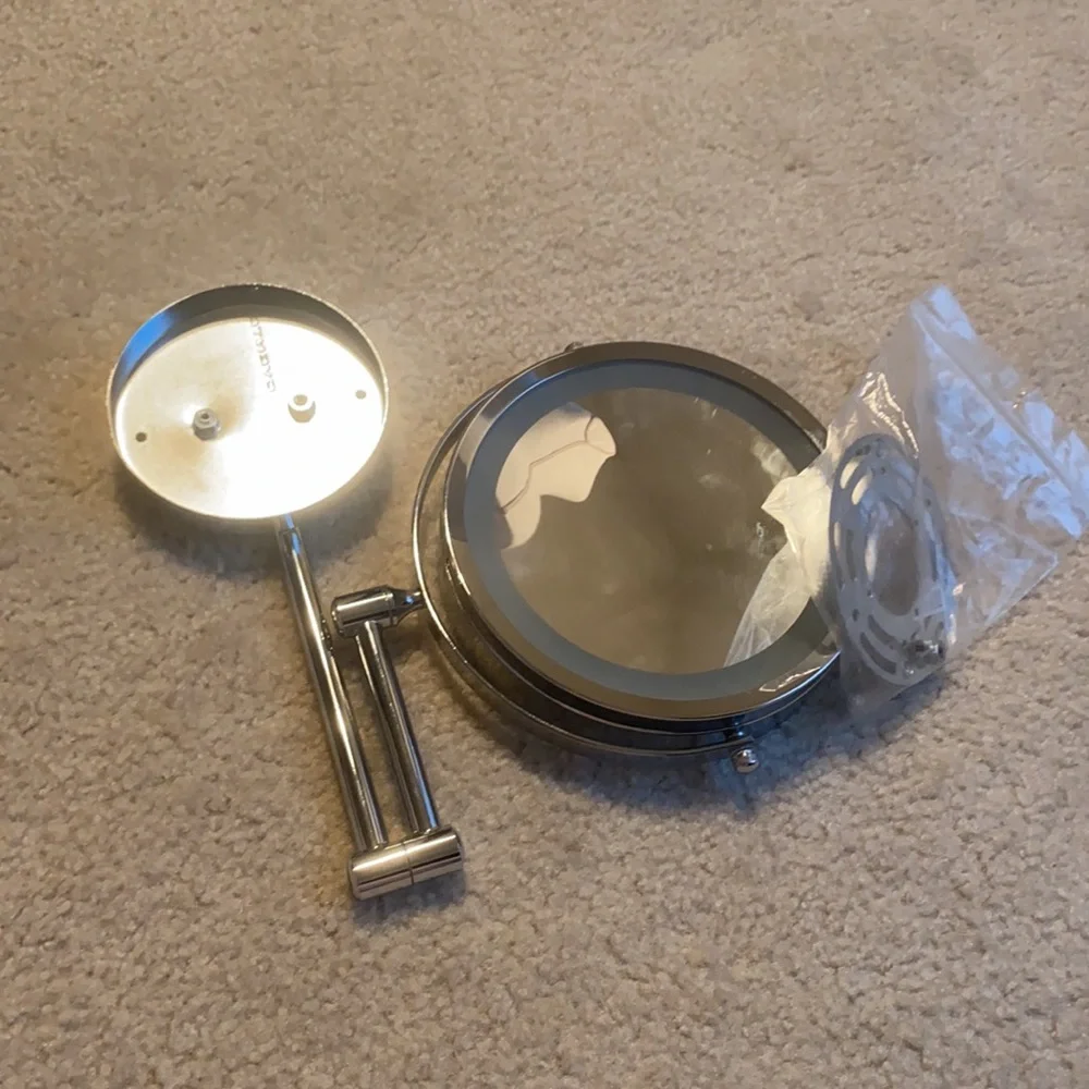 ⏰ Ovente- wall mounted lit magnifying mirror